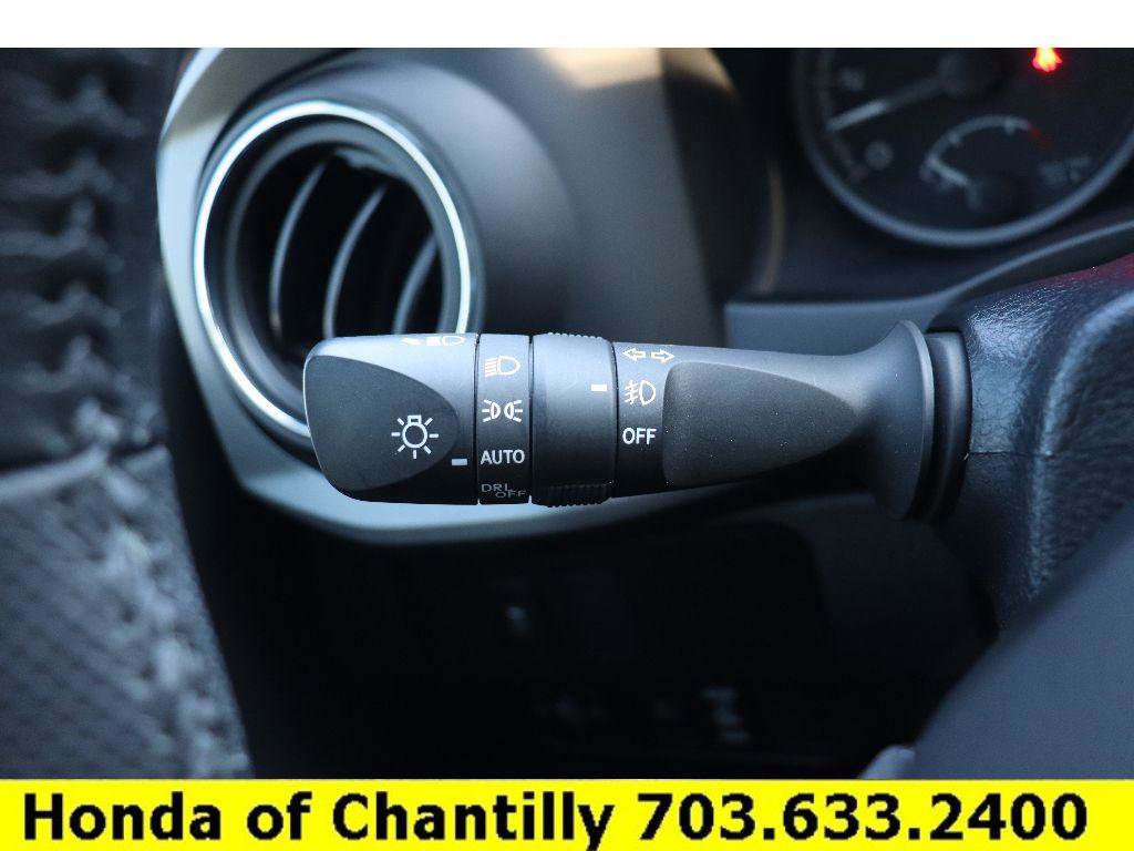 Used 2023 Toyota Tacoma TRD Off-Road image 10