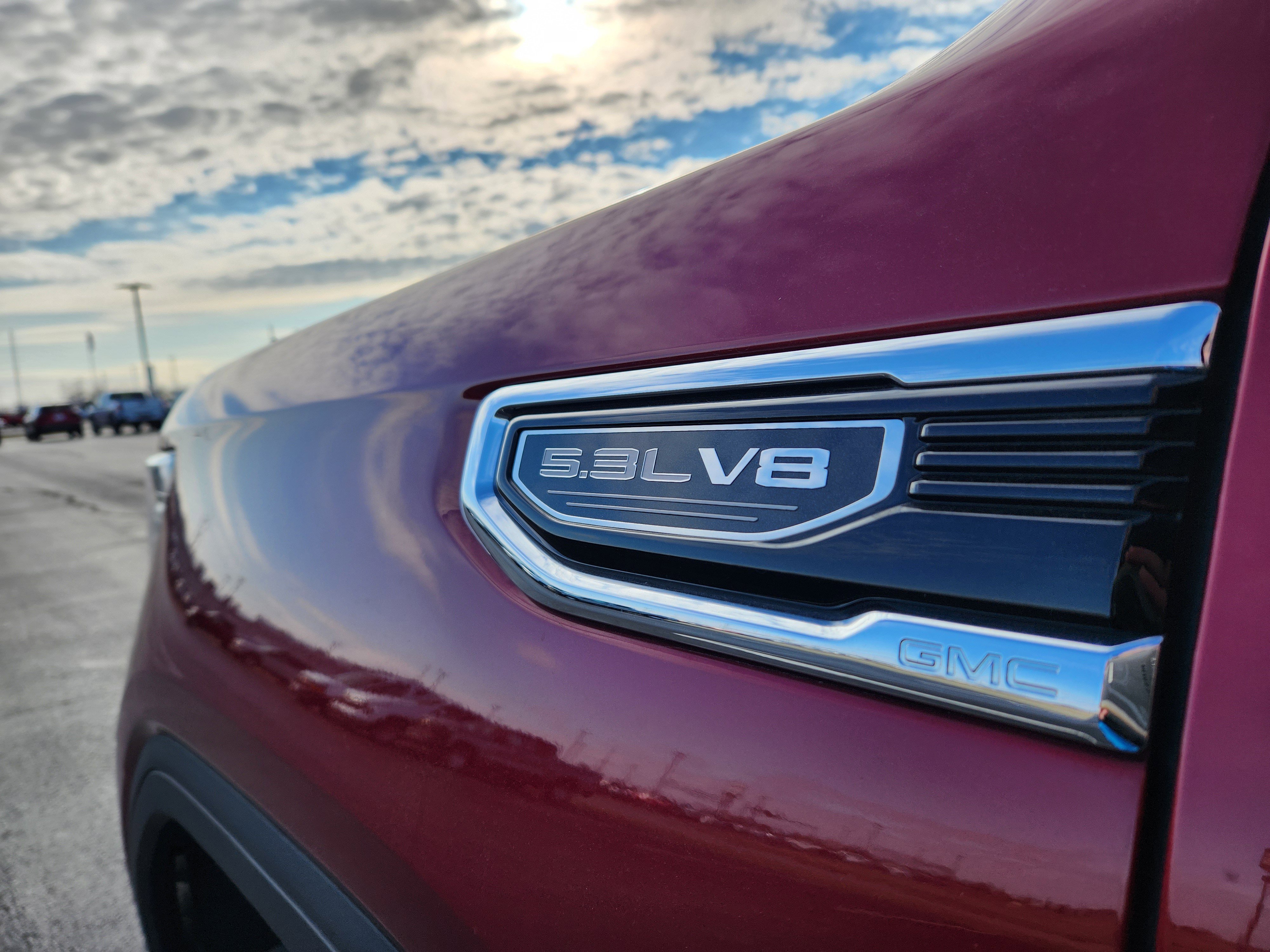 Used 2024 GMC Sierra 1500 SLT w/ SLT Premium Package image 10