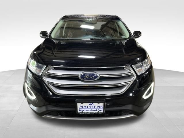 Used 2018 Ford Edge Titanium w/ Equipment Group 301A AWD/4WD image 10