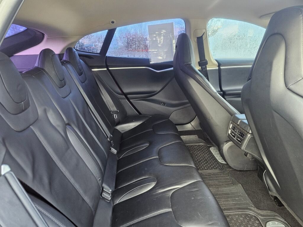 Used 2014 Tesla Model S 60 image 15