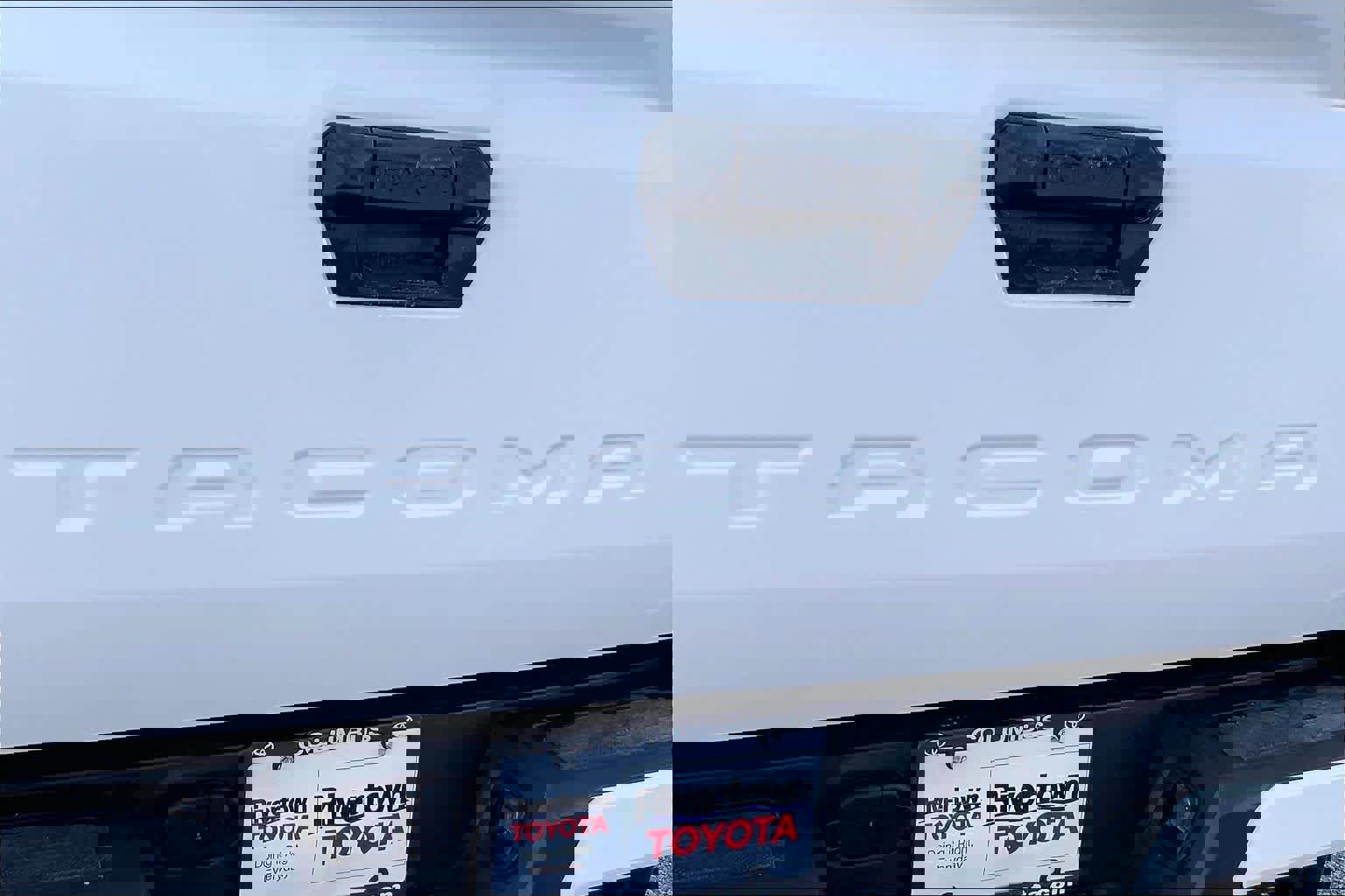 Used 2024 Toyota Tacoma SR5 image 18