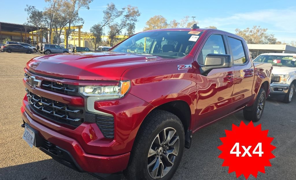 Used 2022 Chevrolet Silverado 1500 RST w/ Convenience Package II AWD/4WD image 2