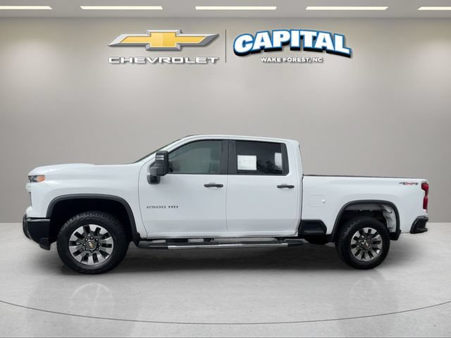 Used 2024 Chevrolet Silverado 2500 Custom w/ Custom Value Package AWD/4WD image 2