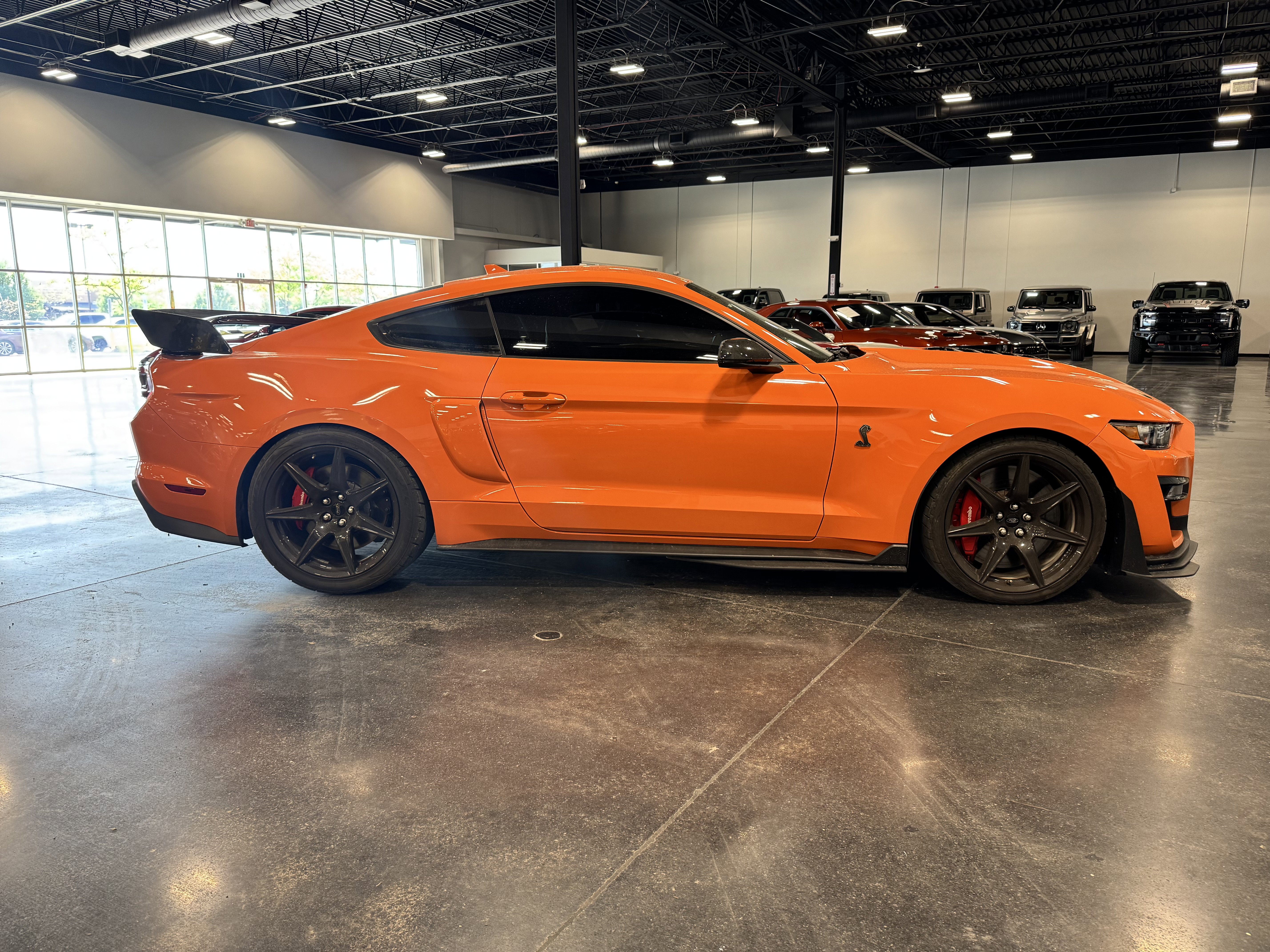 Used 2021 Ford Mustang Shelby GT500 w/ Carbon Fiber Track Pack RWD image 18