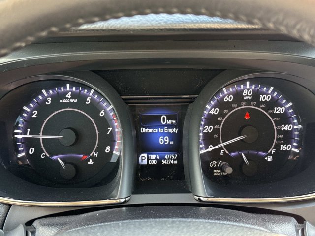 Used 2016 Toyota Avalon XLE Premium FWD image 28