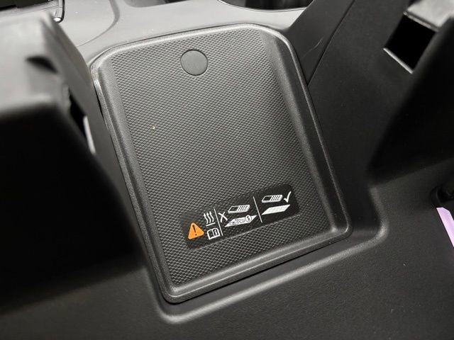 New 2025 GMC Sierra 1500 AT4 w/ AT4 Premium Package image 33