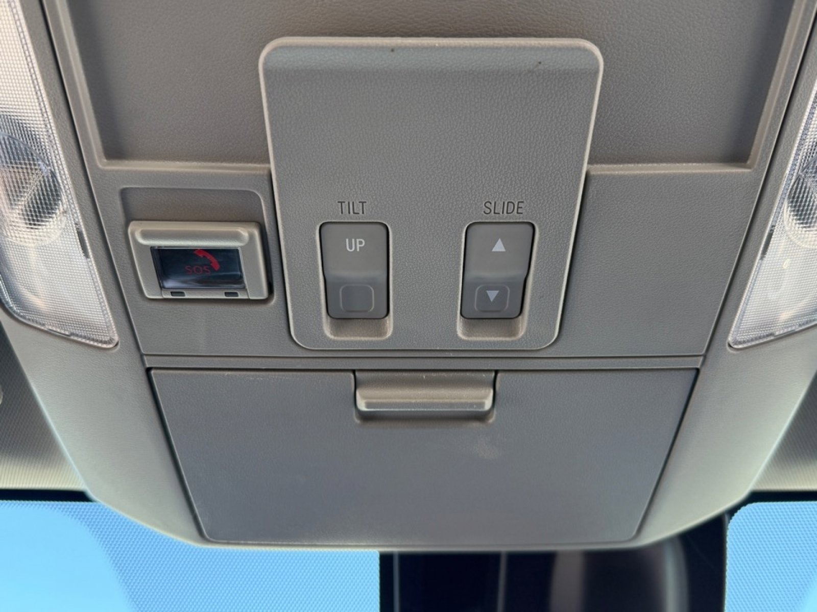 Used 2021 Toyota Tundra Platinum image 31