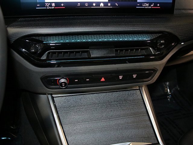 Used 2025 BMW 330i xDrive Sedan image 20