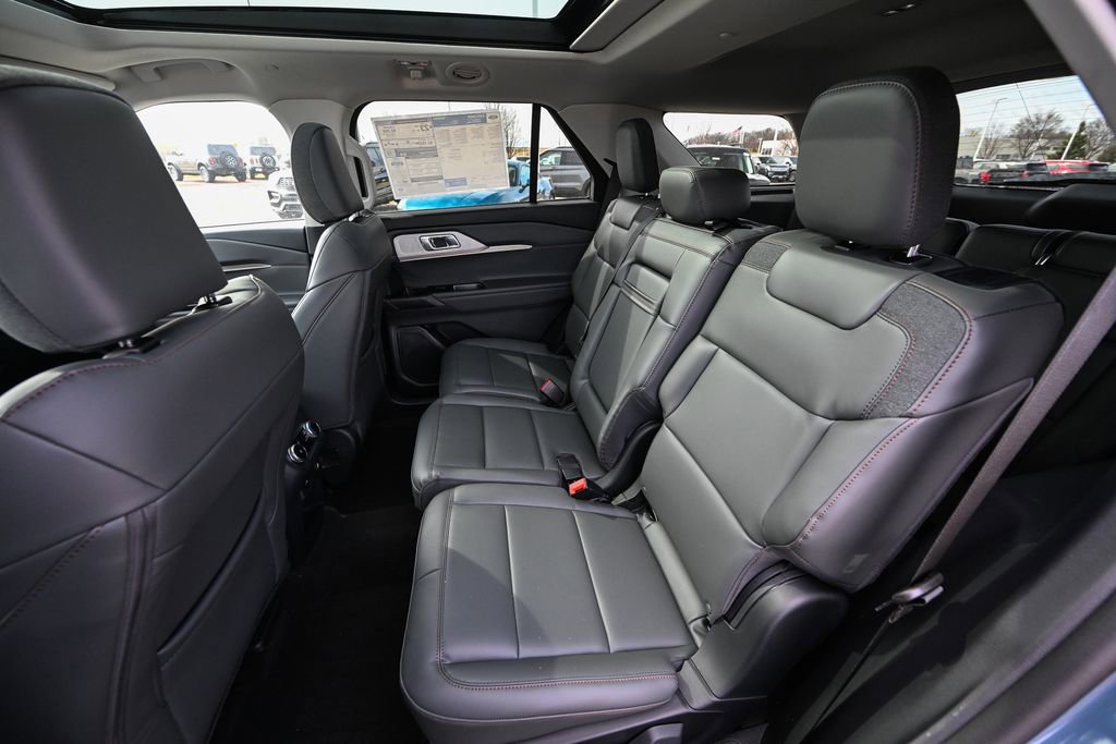 New 2026 Ford Explorer Active w/ Active Comfort Package image 20