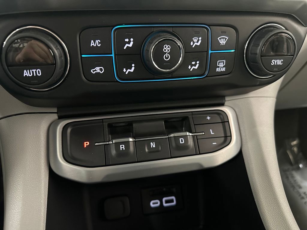 Used 2020 GMC Acadia SLT image 29