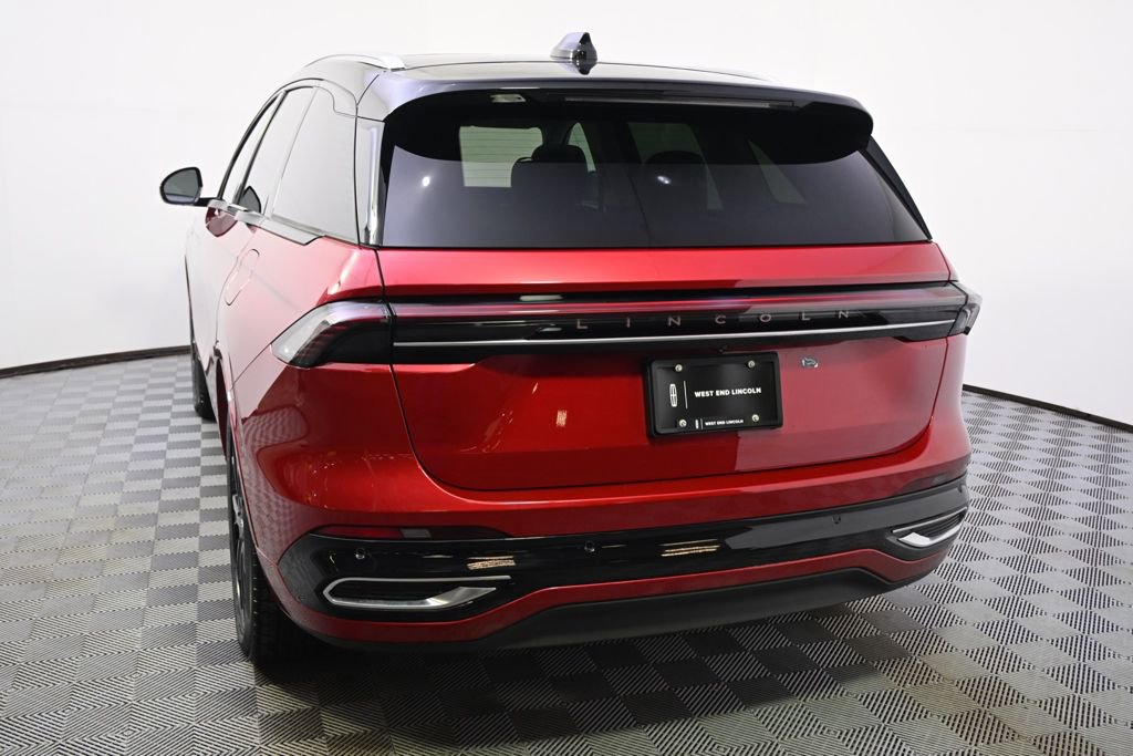 New 2026 Lincoln Nautilus Reserve image 4