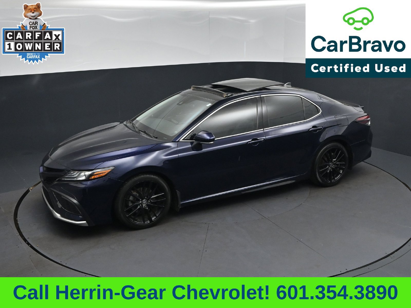 Used 2022 Toyota Camry XSE FWD image 31