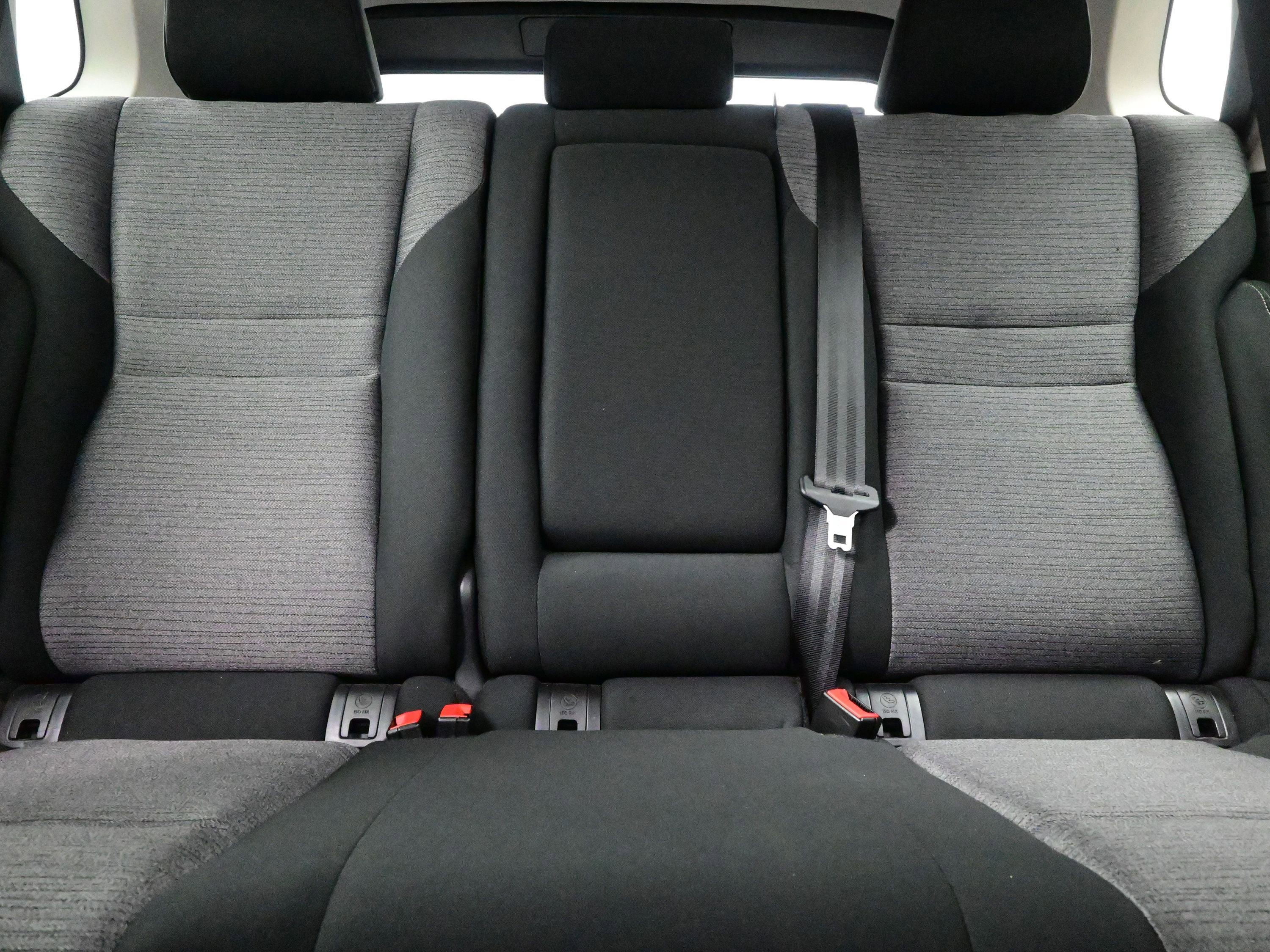 Used 2023 Nissan Rogue SV image 16