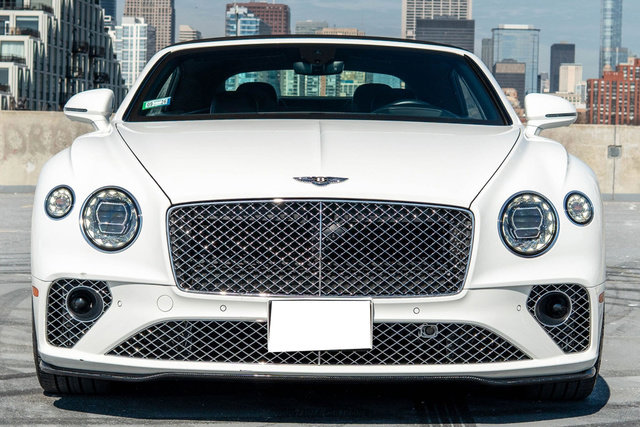 Used 2020 Bentley Continental GT V8 image 15