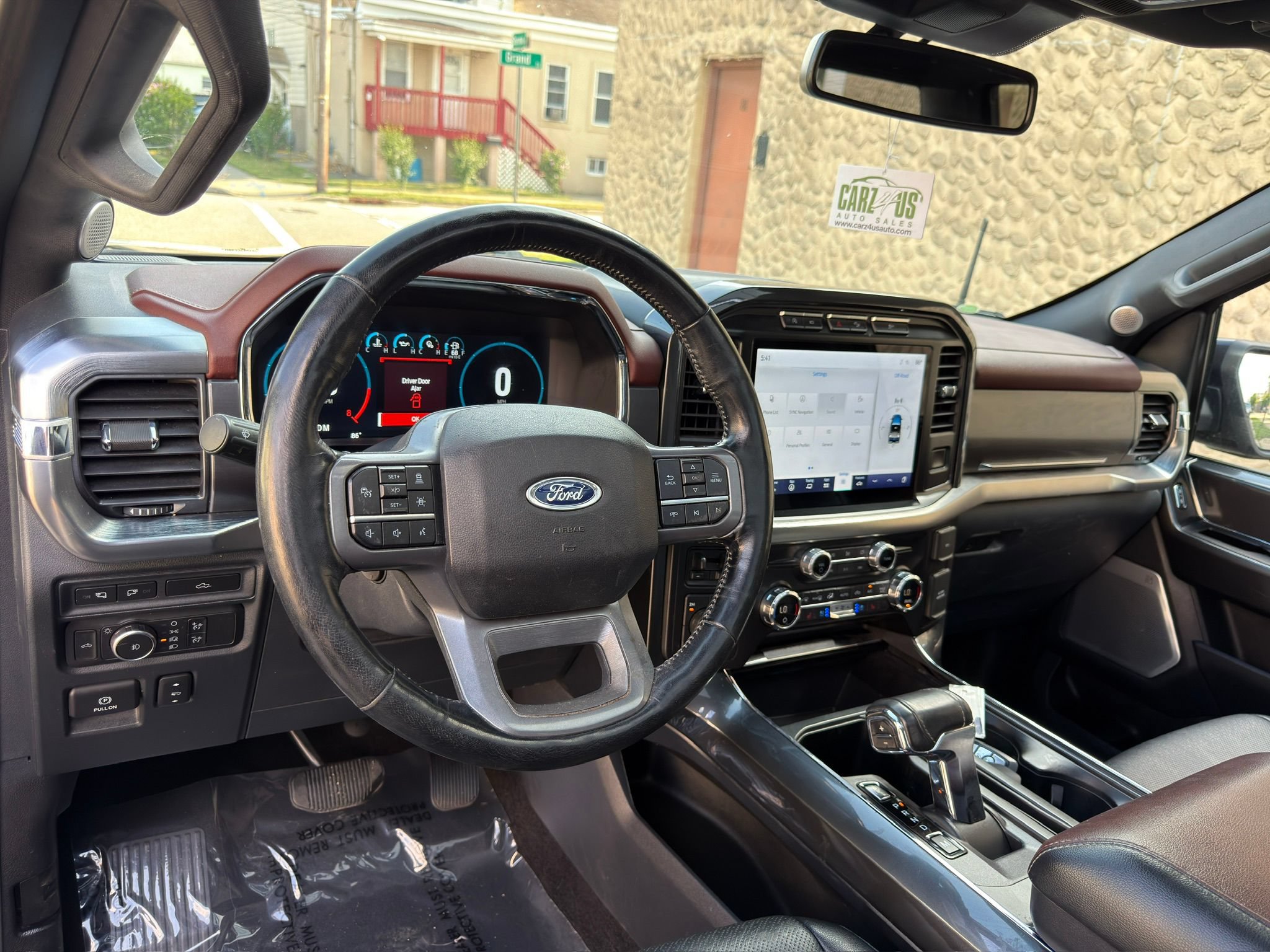Used 2021 Ford F150 Lariat w/ Equipment Group 502A High AWD/4WD image 15