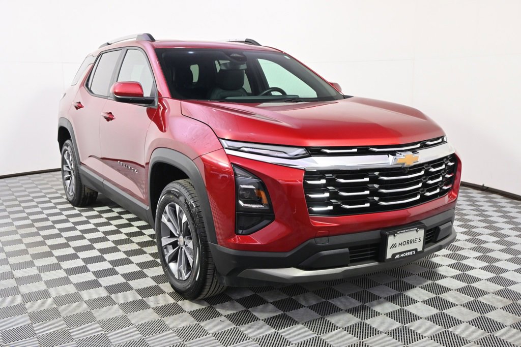 Used 2025 Chevrolet Equinox LT w/ Convenience Package II image 9