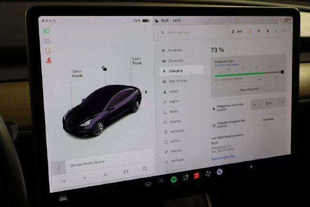 Used 2020 Tesla Model 3 Standard Range Plus RWD image 31
