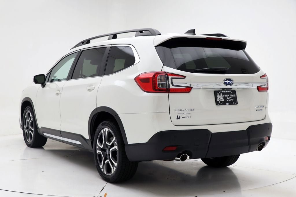 Used 2023 Subaru Ascent Limited w/ Technology Package AWD/4WD image 6