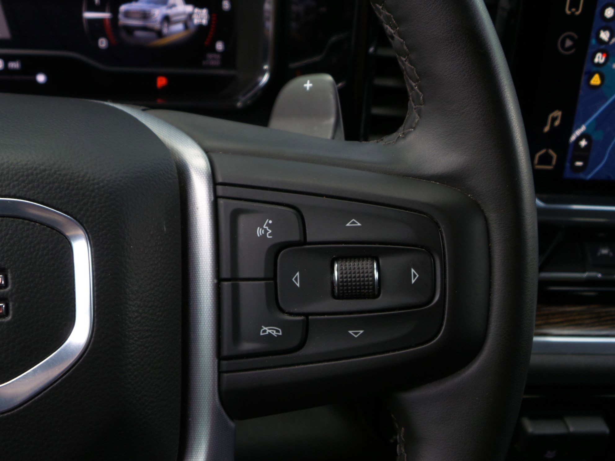 Used 2025 GMC Sierra 1500 Elevation w/ Elevation Premium Package image 34