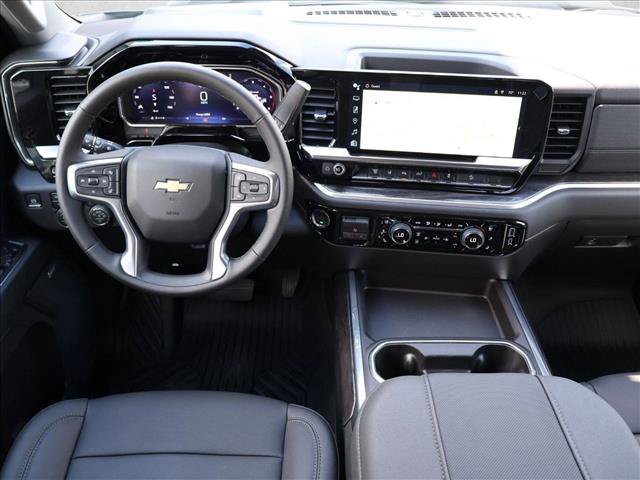 New 2026 Chevrolet Silverado 2500 LTZ w/ LTZ Premium Package AWD/4WD image 15
