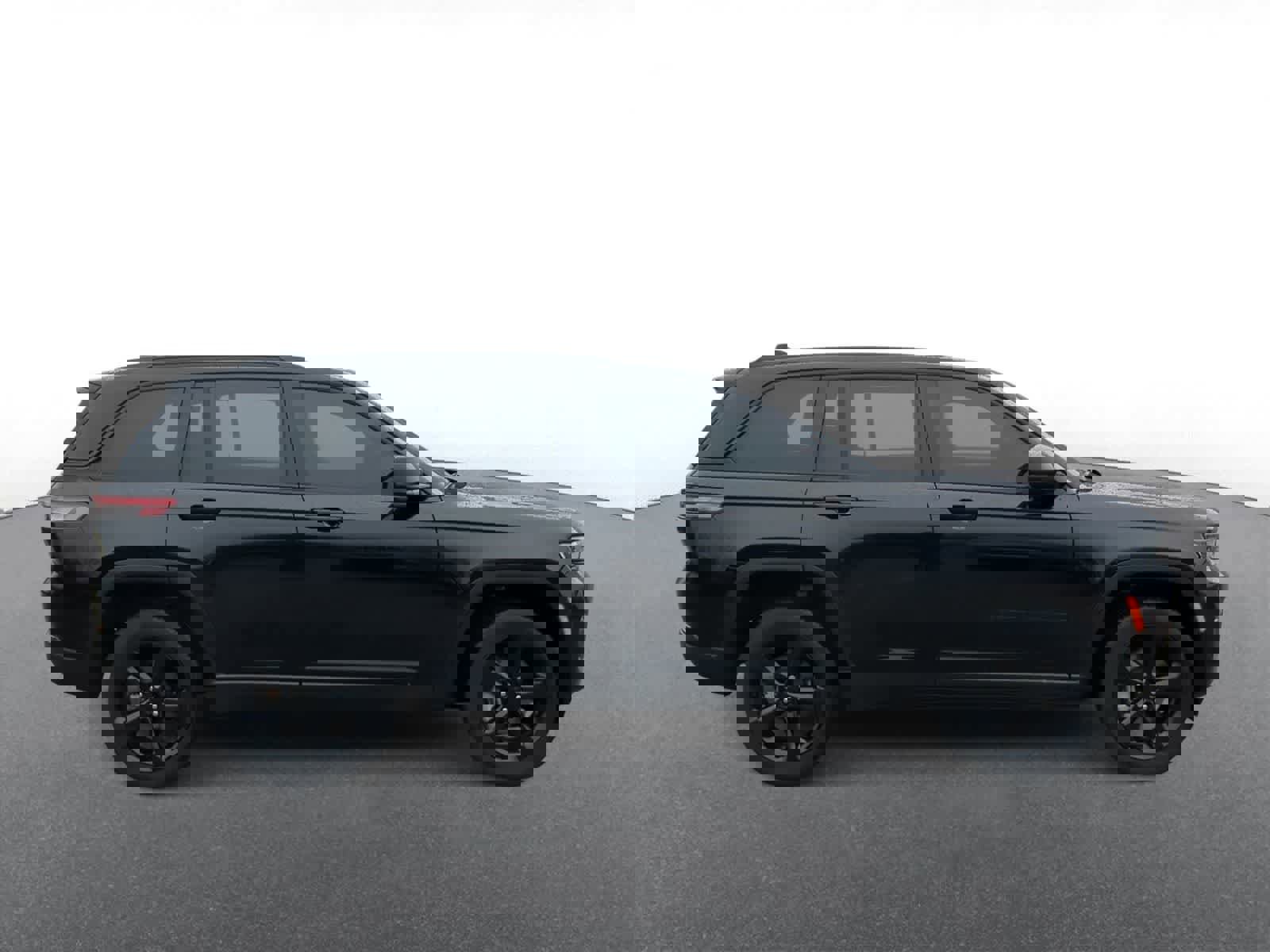 Certified 2024 Jeep Grand Cherokee Limited w/ Black Appearance Package image 9