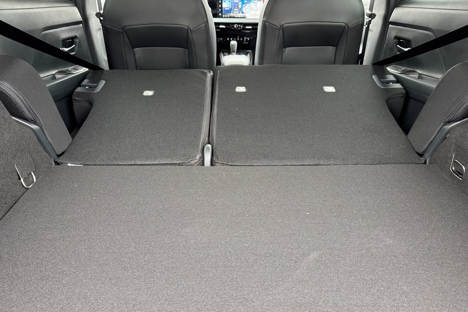 New 2026 Nissan Kicks SR w/ SR Premium Package image 12