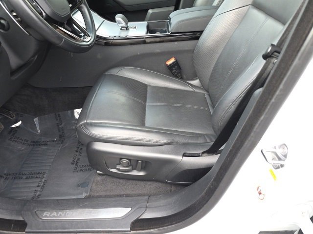 Used 2024 Land Rover Range Rover Velar S image 15