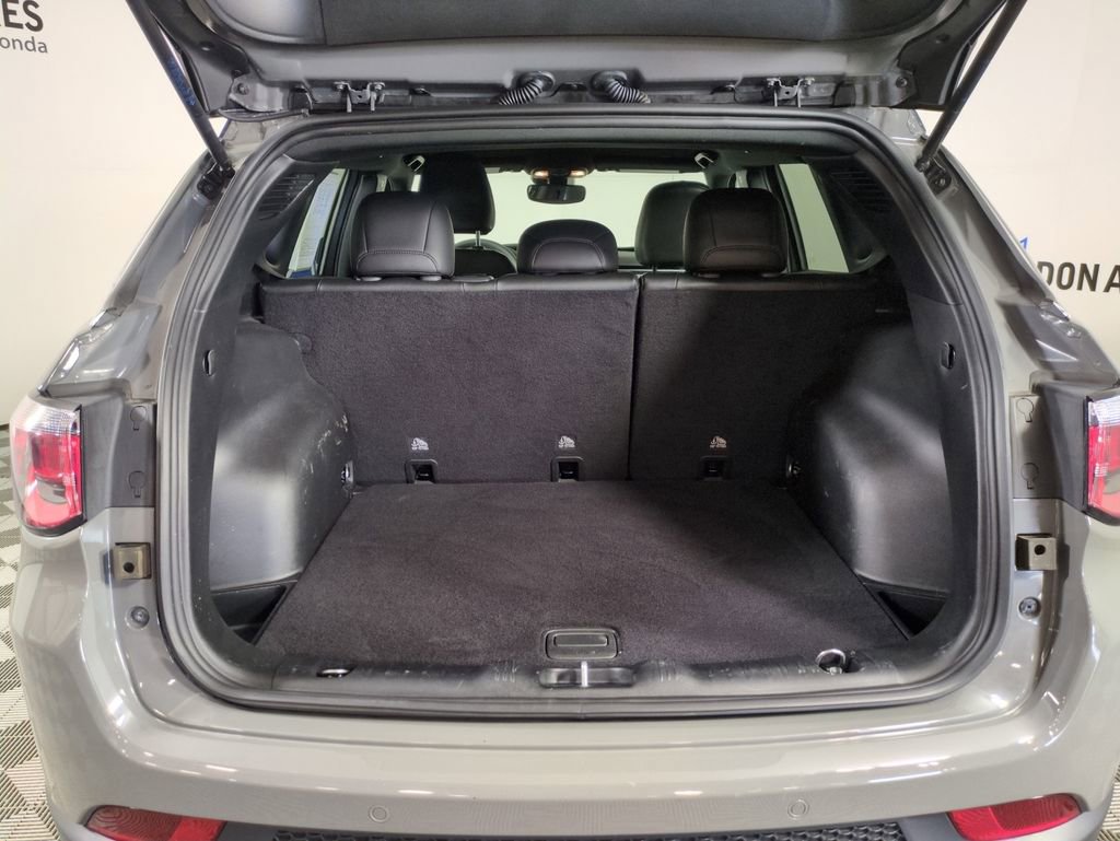 Used 2024 Jeep Compass Limited image 24