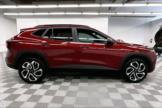 Used 2024 Chevrolet Trax RS w/ Sunroof Package image 15