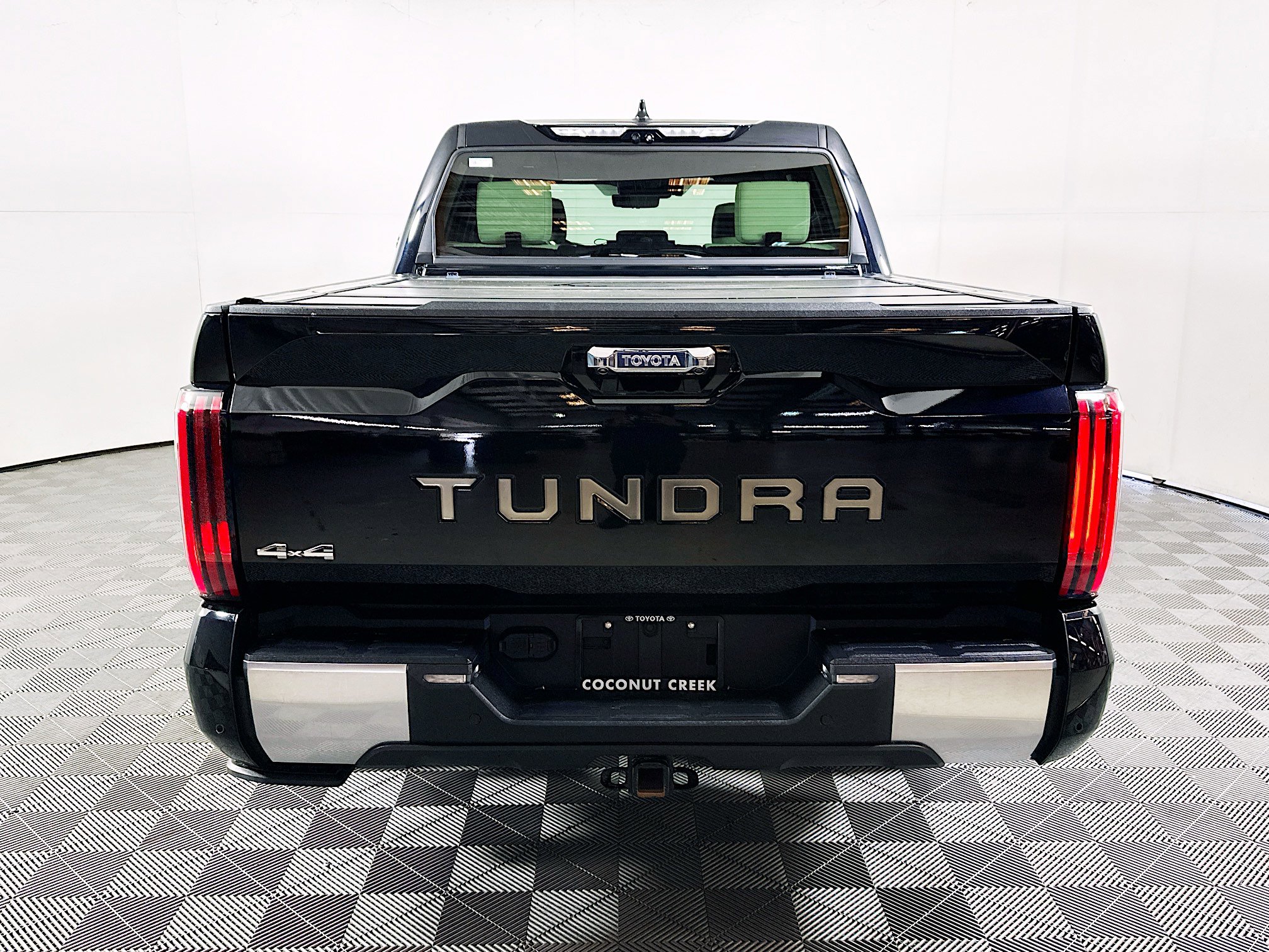 Used 2022 Toyota Tundra Capstone image 4