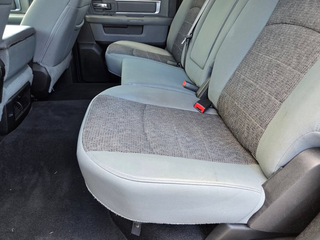 Used 2019 RAM 1500 Big Horn RWD image 21