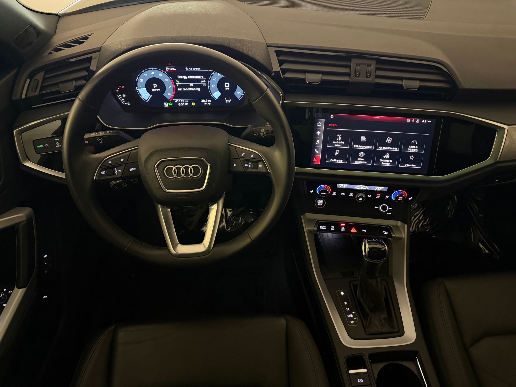 Used 2024 Audi Q3 2.0T Premium w/ Convenience Package AWD/4WD image 27