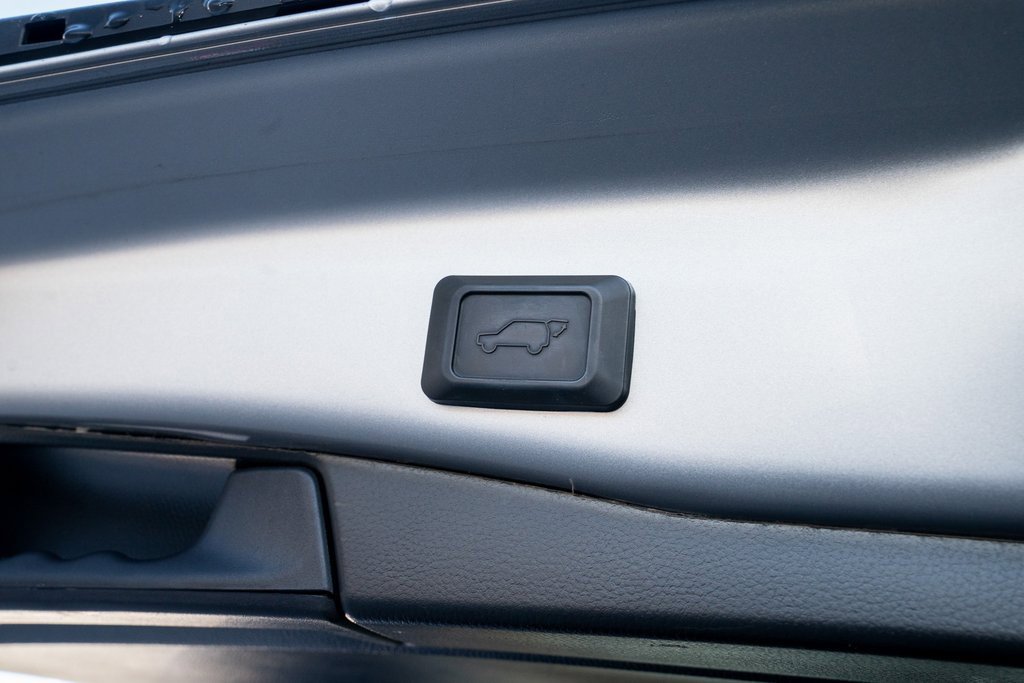 Certified 2023 Toyota RAV4 XLE Premium image 21