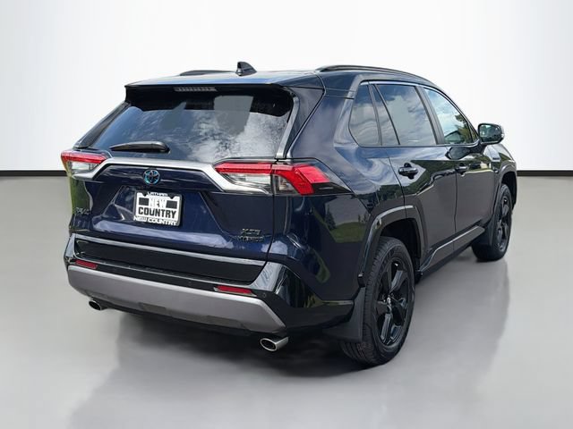 Used 2021 Toyota RAV4 XSE AWD/4WD image 7