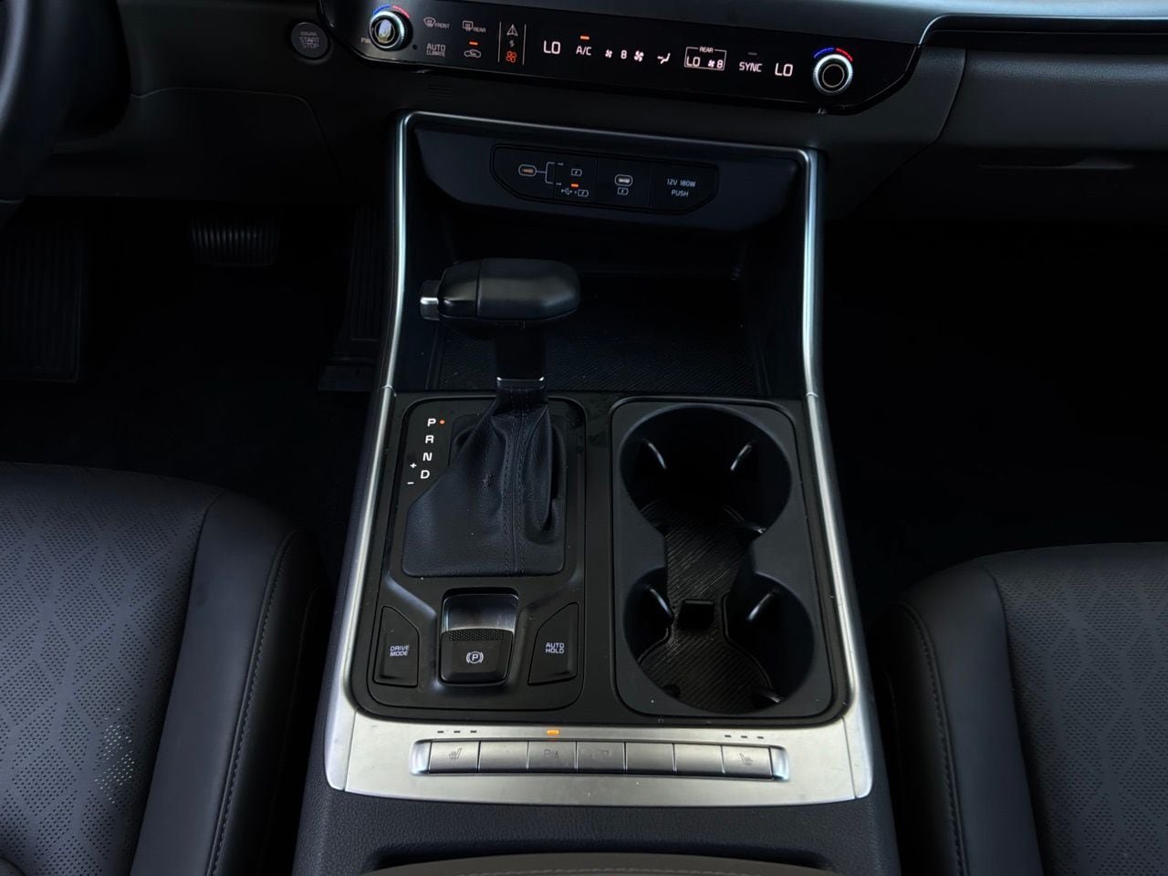 Used 2026 Kia Carnival FWD image 15