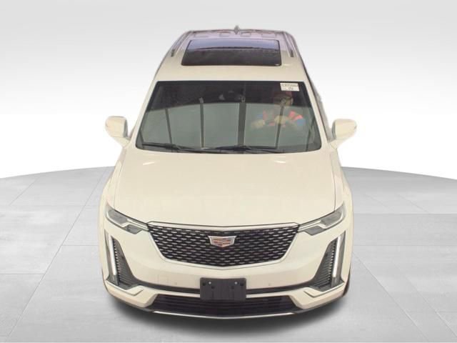 Used 2024 Cadillac XT6 Premium Luxury image 3