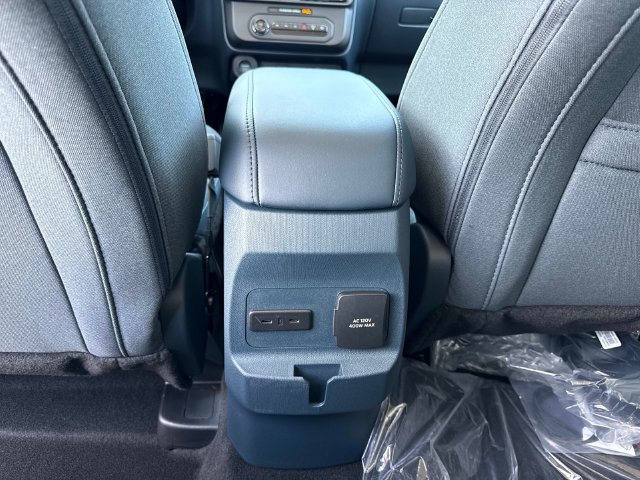 New 2026 Ford Maverick XLT w/ XLT Luxury Package FWD image 17