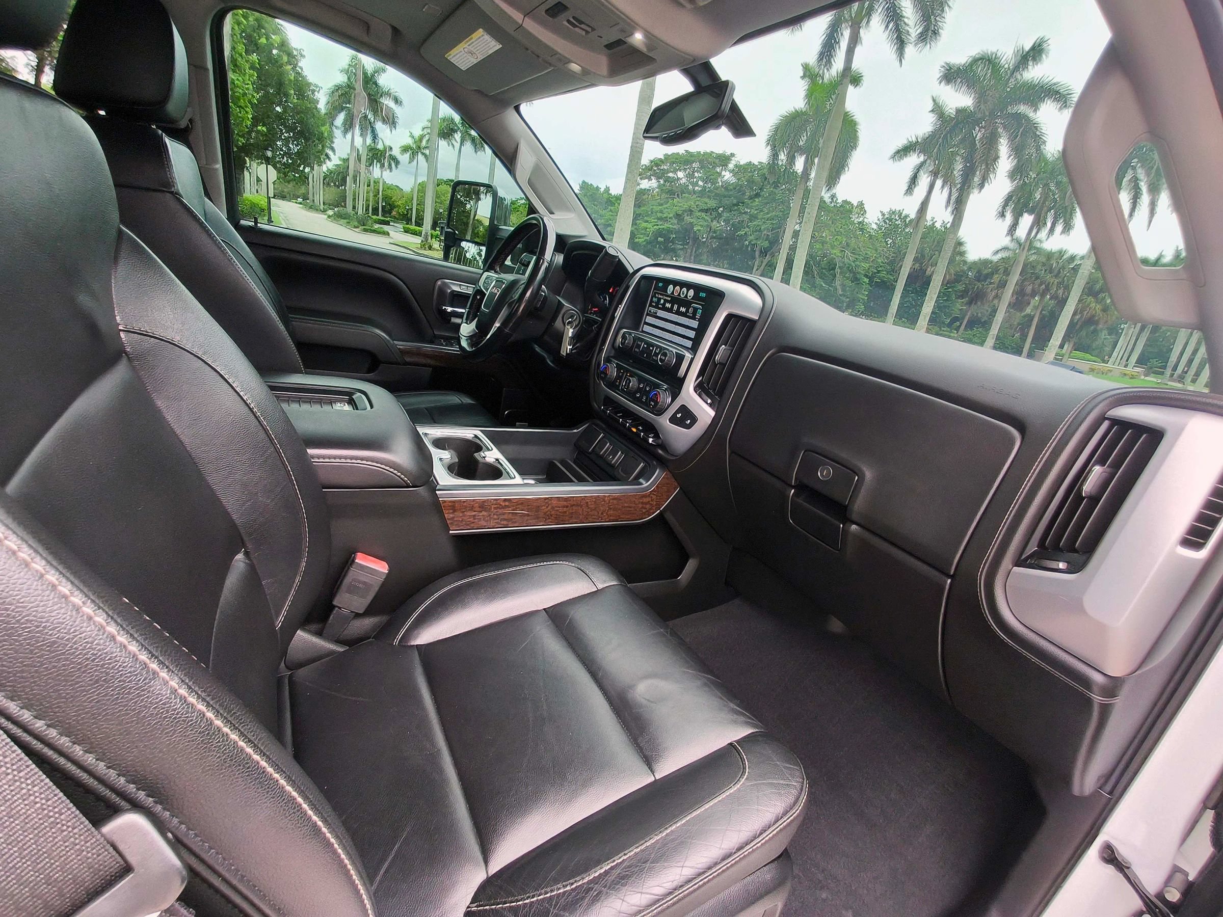Used 2019 GMC Sierra 2500 SLT AWD/4WD image 42