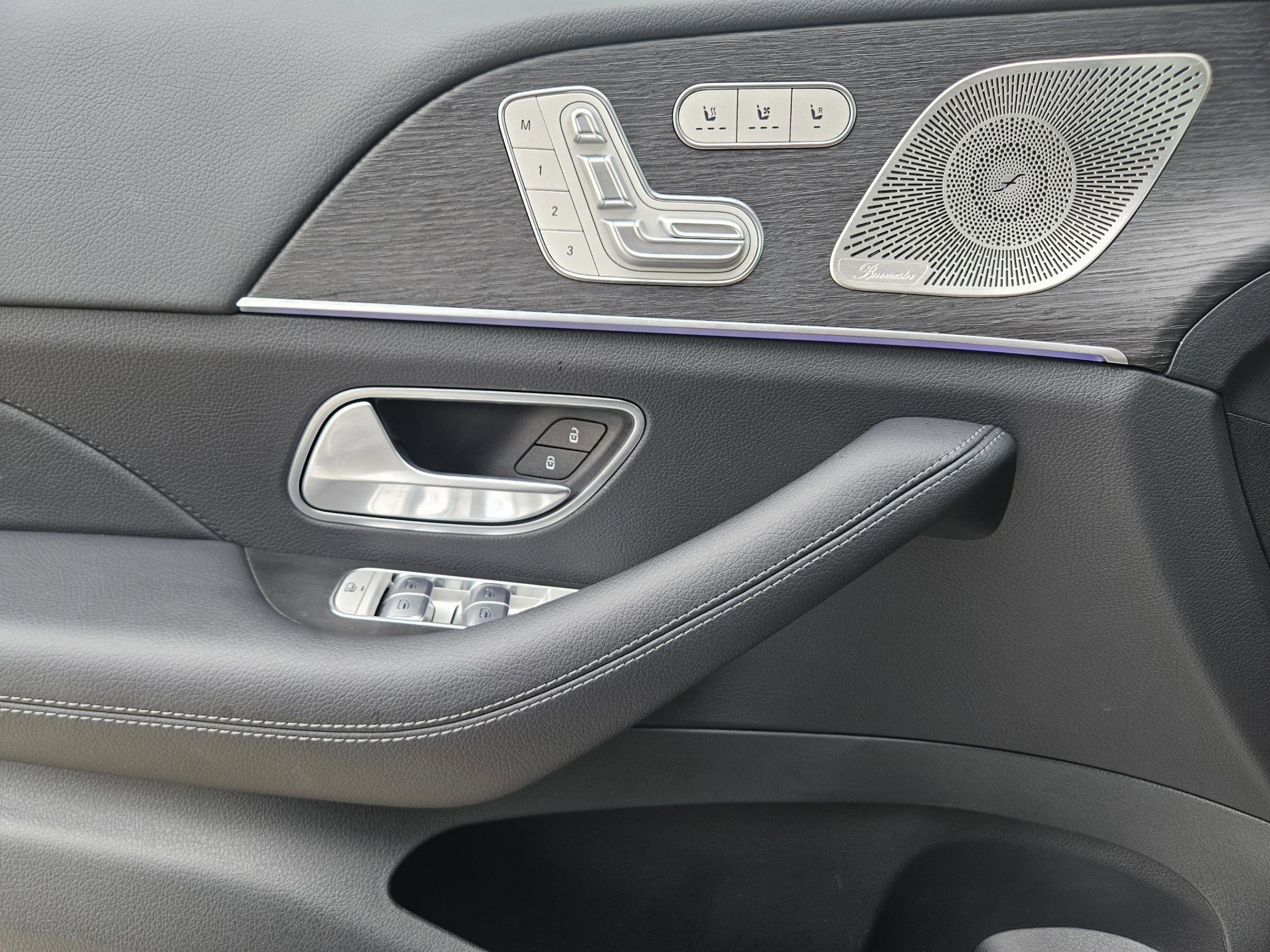Certified 2026 Mercedes-Benz GLS 450 4MATIC image 15