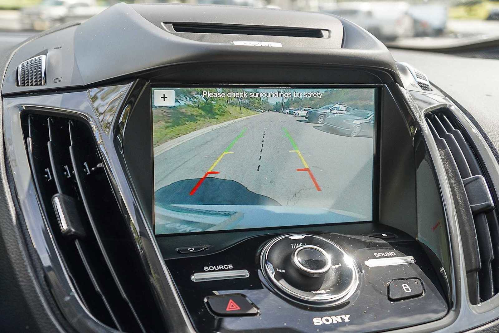 Used 2016 Ford C-MAX Energi SEL w/ Equipment Group 303A image 26