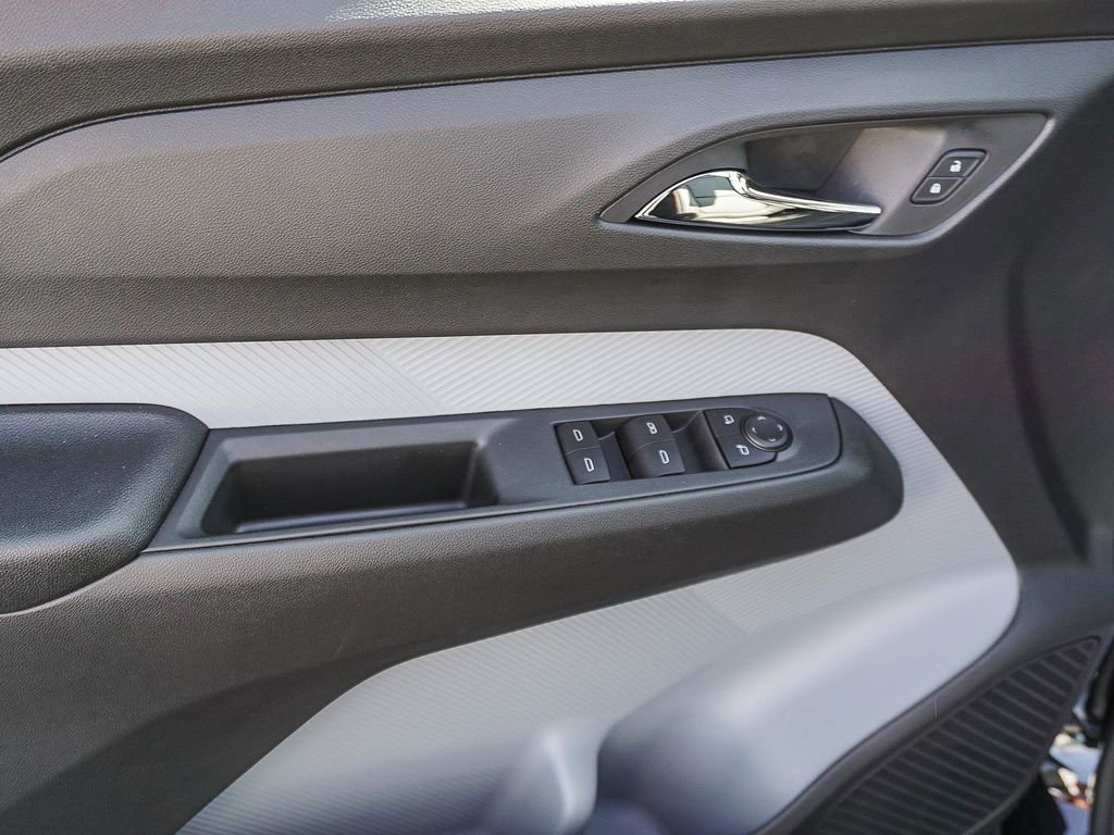 New 2027 Chevrolet Bolt RS w/ Technology Package image 18