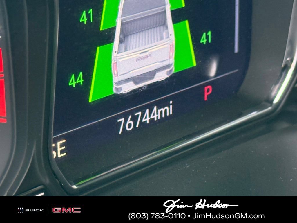 Used 2021 GMC Sierra 1500 AT4 w/ AT4 Value Package AWD/4WD image 3