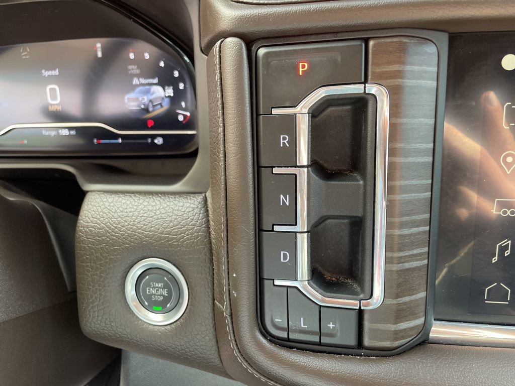 Used 2024 GMC Yukon XL Denali w/ Advanced Technology Package AWD/4WD image 61