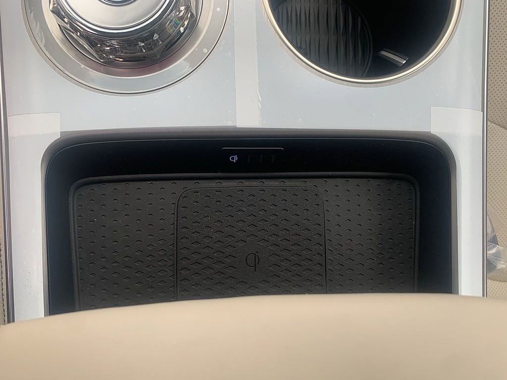 Used 2026 Genesis GV70 2.5T Select image 13