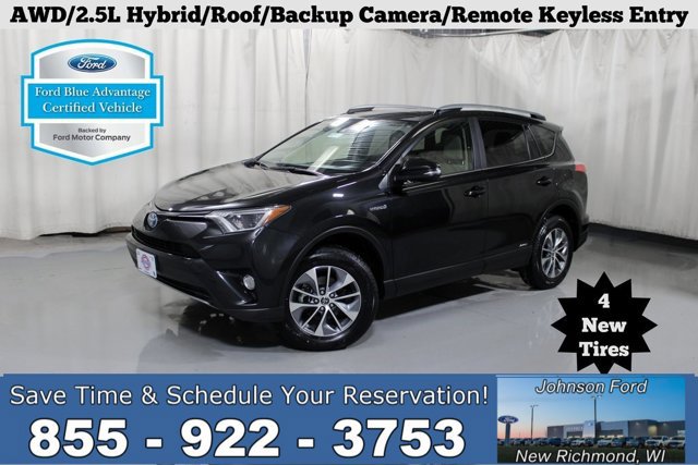 Used 2017 Toyota RAV4 XLE w/ Carpet Mat Package image 1