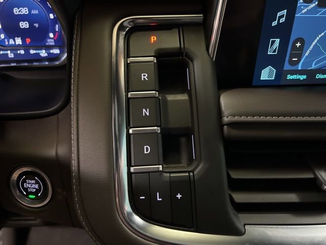 Used 2024 Chevrolet Tahoe Z71 w/ Z71 Off-Road Package AWD/4WD image 39