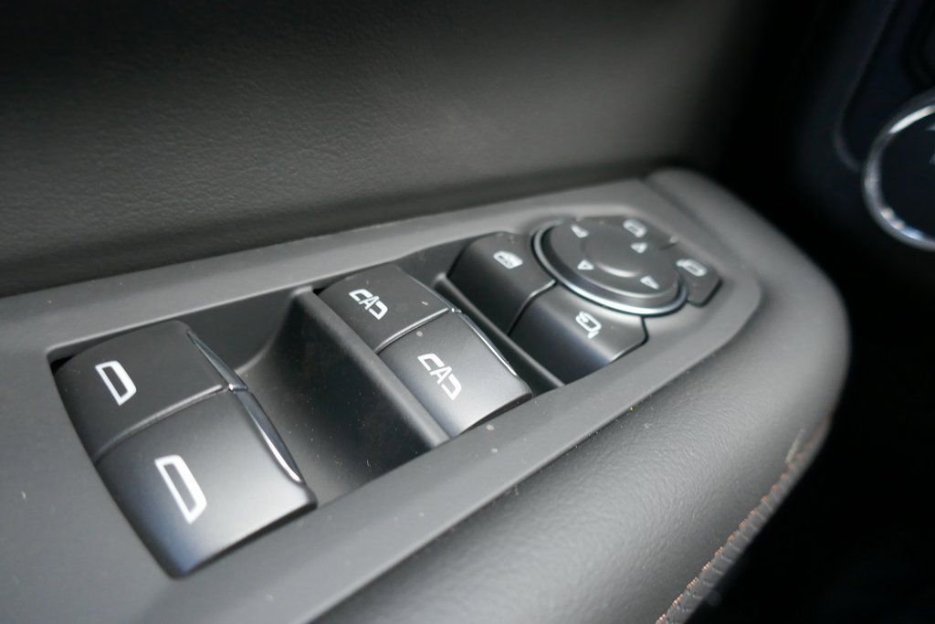 New 2026 Chevrolet Tahoe High Country w/ Sun And Tow Package image 19