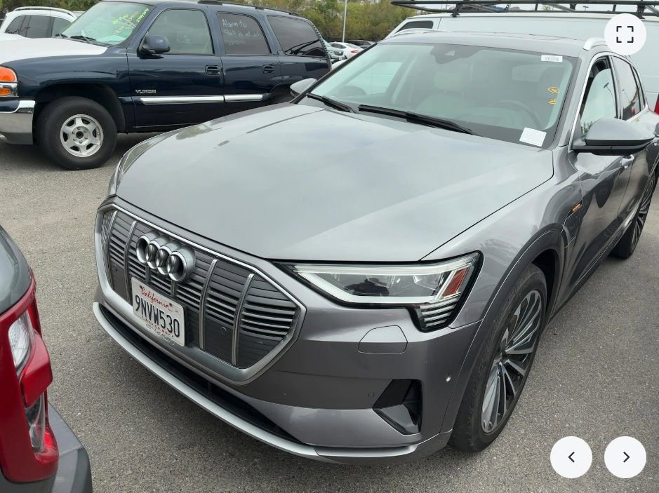 Used 2019 Audi e-tron Prestige w/ Prestige Package