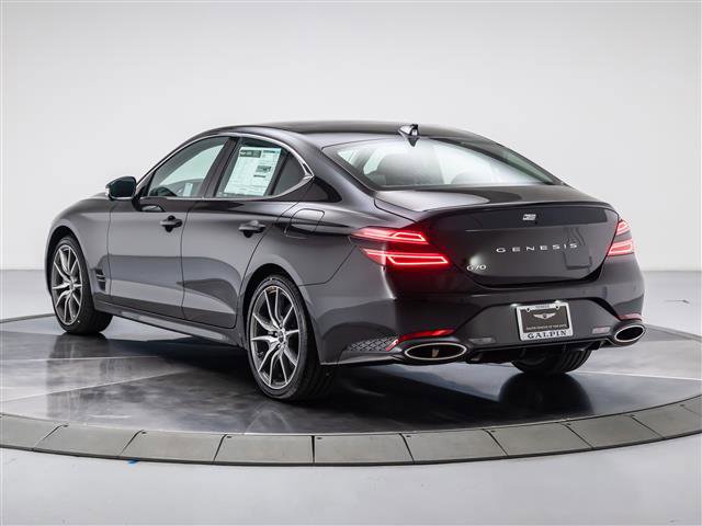 New 2026 Genesis G70 2.5T Prestige image 3