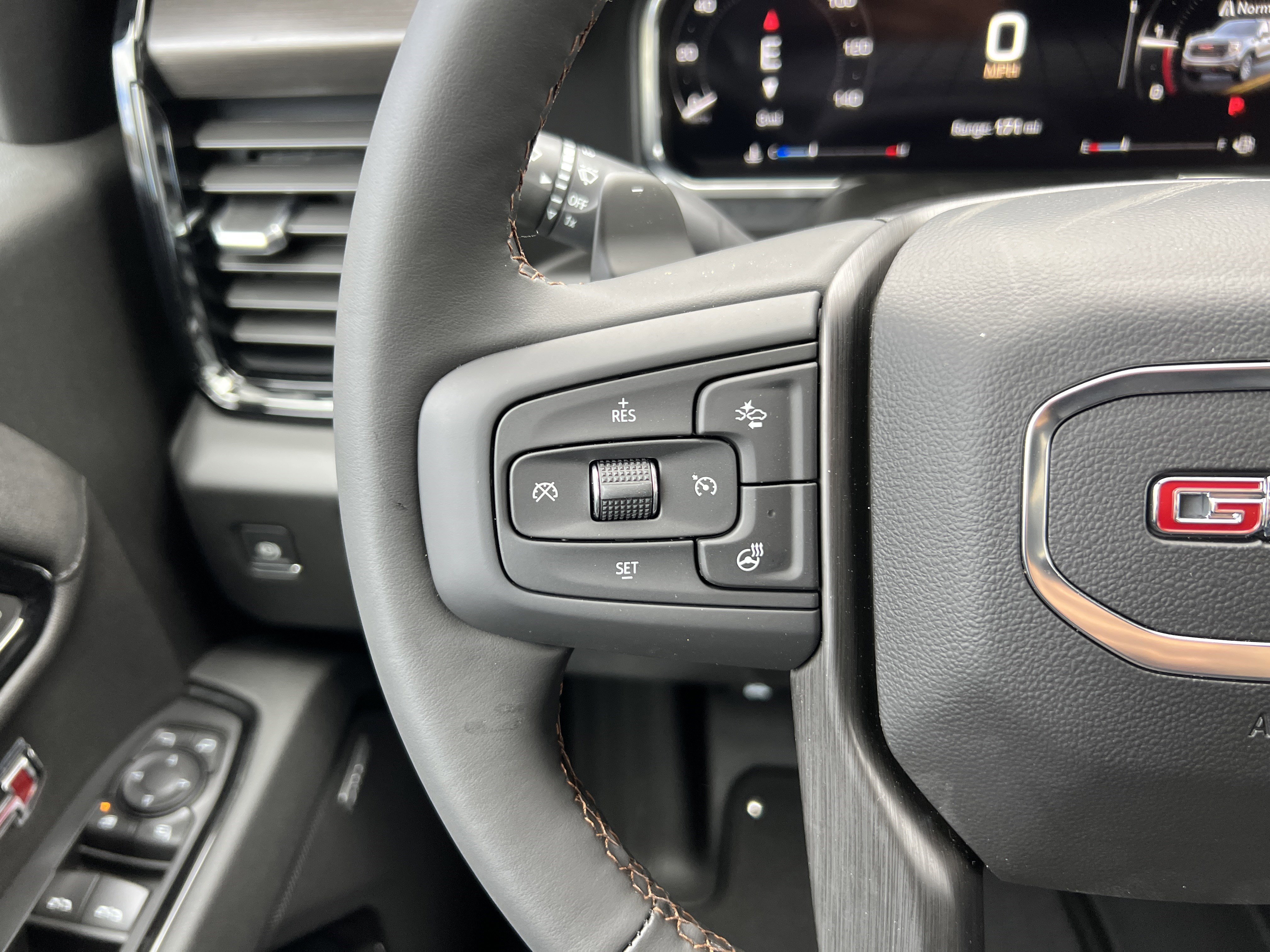 New 2026 GMC Sierra 1500 AT4 w/ Technology Package image 27